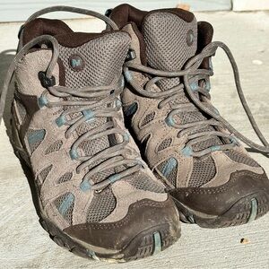 Merrell Brown and Gray Women's Hiking Shoes